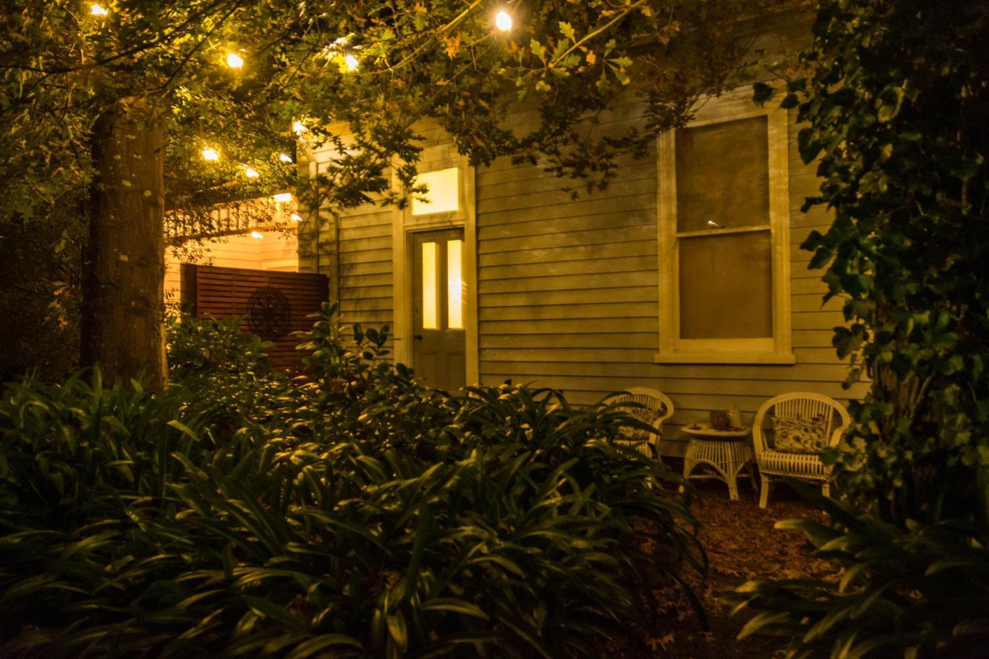 Heytesbury House Bed & Breakfast Cobden Exterior photo