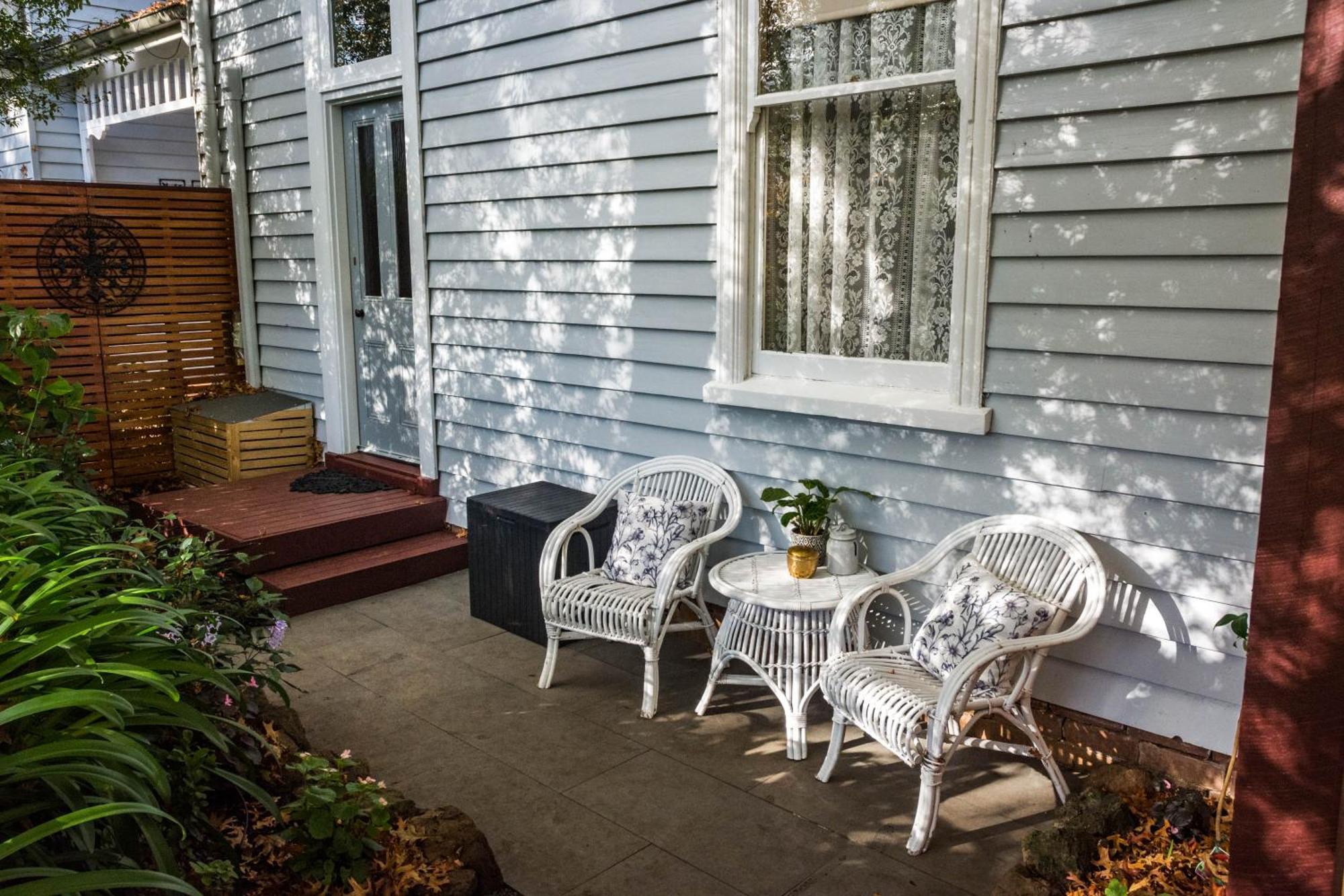 Heytesbury House Bed & Breakfast Cobden Exterior photo